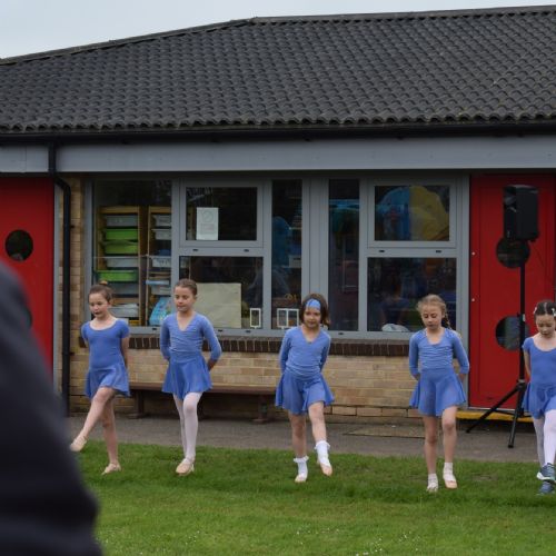 The May Fayre At Marlow Infants