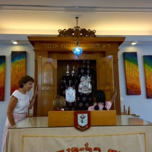Visit to Maidenhead Synagogue